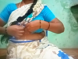 Tamil aunty priyanka pussy demean village home
