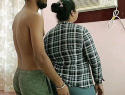 Indian Hawt Bengali Girl ko Guest-house pe Accha se Chuda!! Desi Hawt Sex